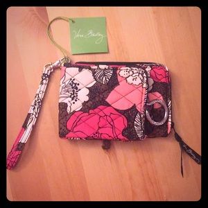 Vera Bradley Double ID Wristlet in Mocha Rouge